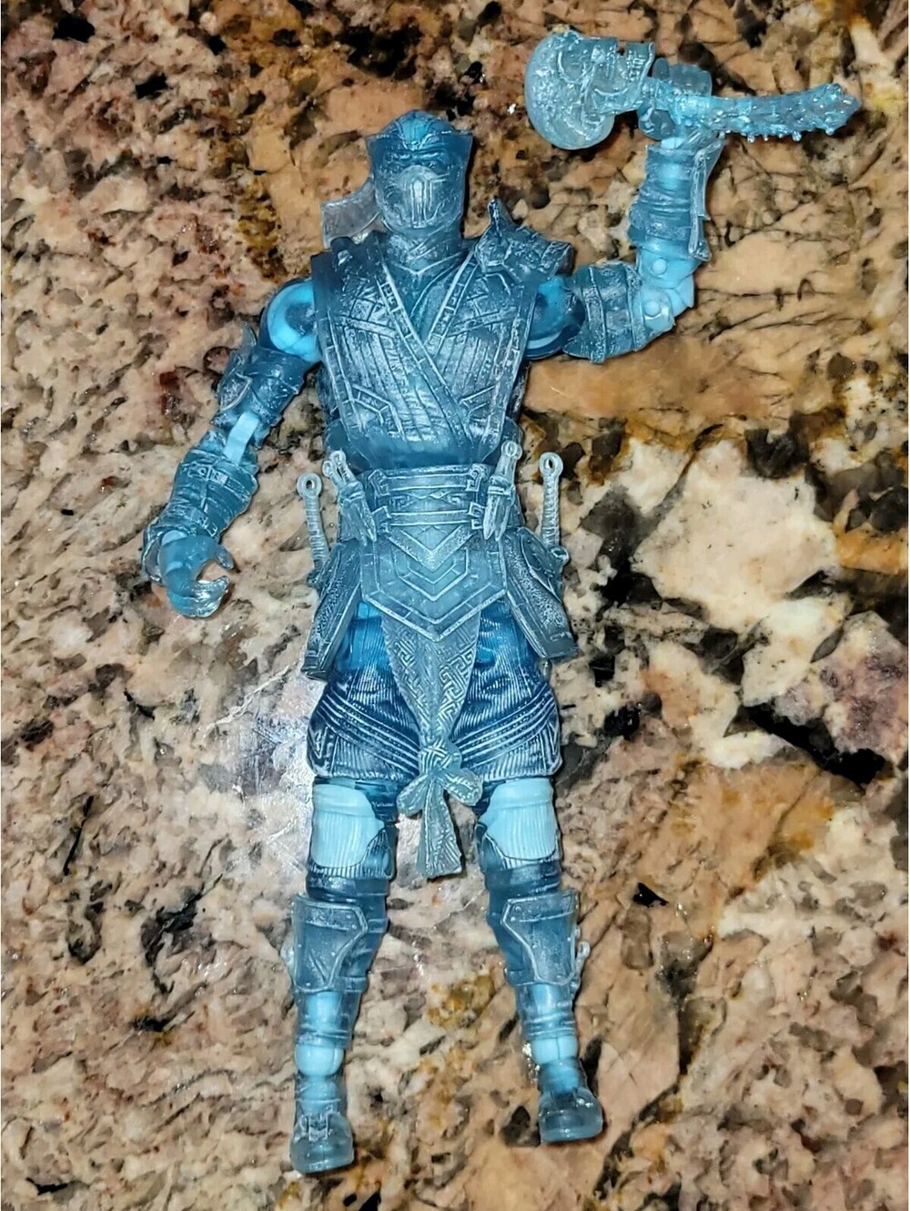 Mortal Kombat  7" Sub Zero FROZEN Action Figure * McFarlane Toys ( No Weapons)